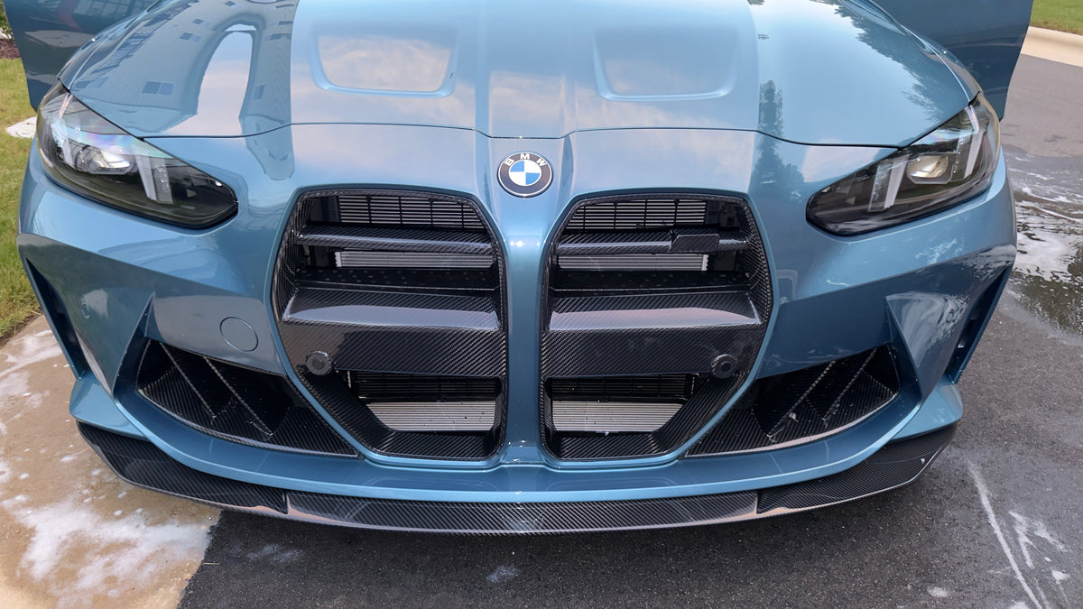 V STYLE DRY CARBON FIBER   FRONT GRILLE - BMW G80 M3 G82 G83 M4